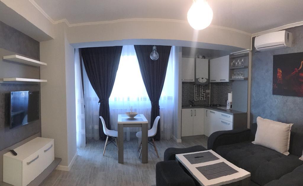 Arthemis Apartment Mamaia Exterior foto